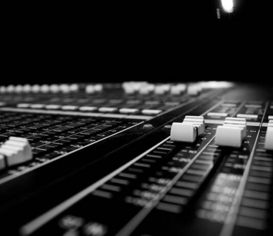 Nowoczesny sprzęt audio – jak wybrać?
