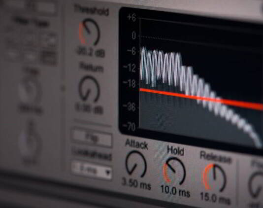 Jaki sprzęt audio przyda nam się, gdy organizujemy imprezę dla naszych znajomych?