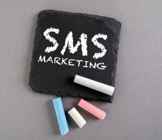 Dlaczego kontakt SMS-owy z klientami jest coraz częściej spotykany? sms marketing